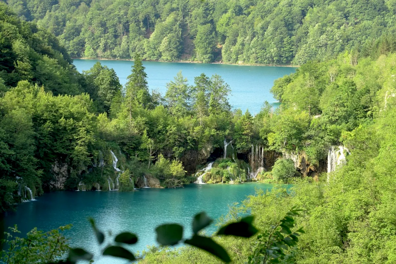 plitvice-lakes-croatia-panoramic-waterfalls-view Waterfalls in Croatia showing the landscape you can expect on a Split to Plitvice Lakes trip