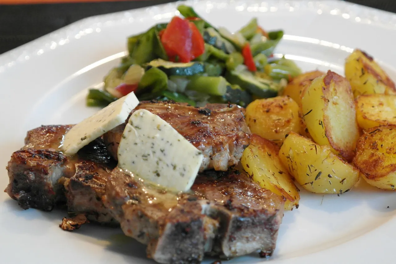 dalmatian-roast-lamb-spit-potatoes Traditional Dalmatian roast lamb from the spit with potatoes and fresh salad