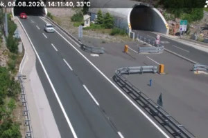 Traffic conditions in Croatia shown by a HAK traffic camera near the Sveti Rok tunnel on the A1 motorway.